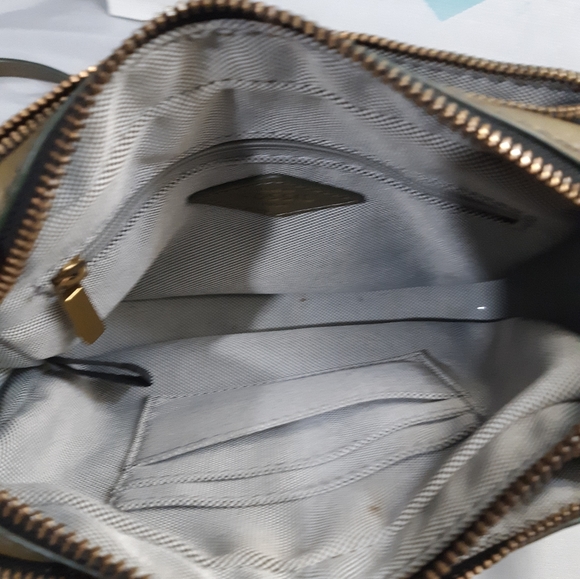 COPY - Fossil leather crossbody - Picture 10 of 16